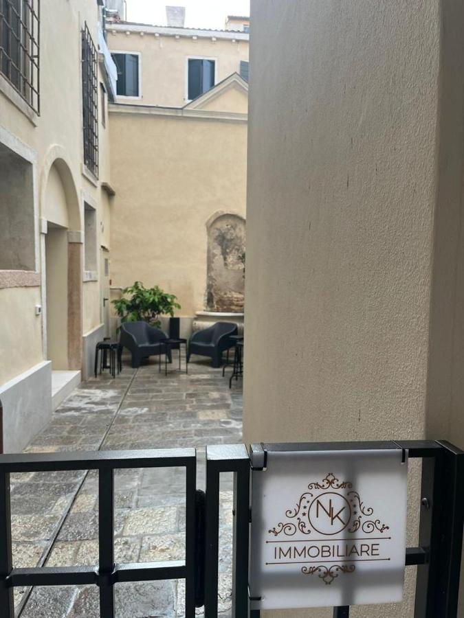 Immobiliare Nk Palazzo Bonvicini Apartamento Veneza Exterior foto