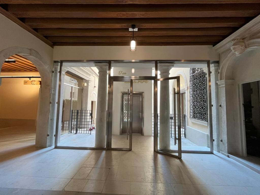 Immobiliare Nk Palazzo Bonvicini Apartamento Veneza Exterior foto